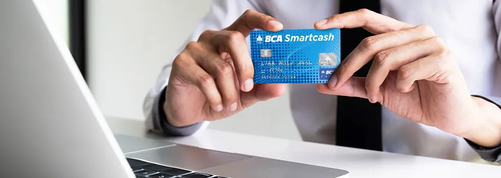 Biaya tahunan kartu kredit BCA smart cash