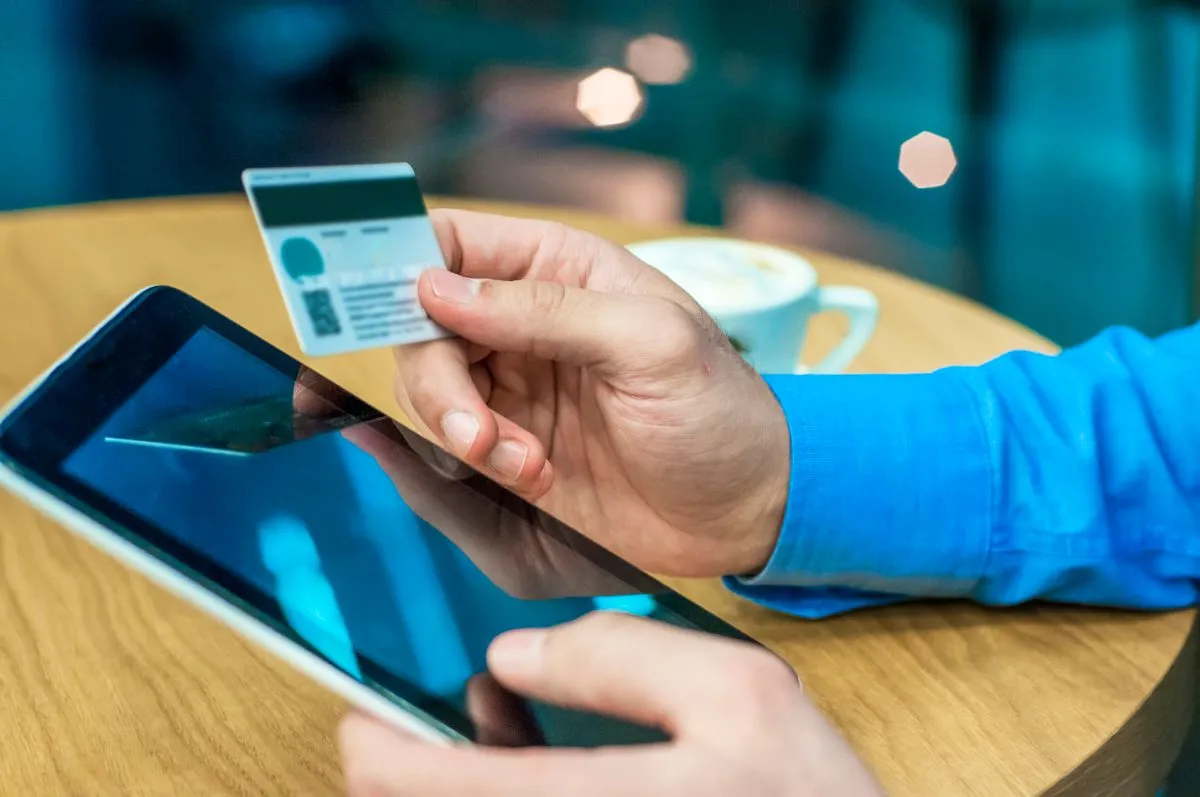 Cara Cek Transaksi Kartu Kredit BCA di M-Banking